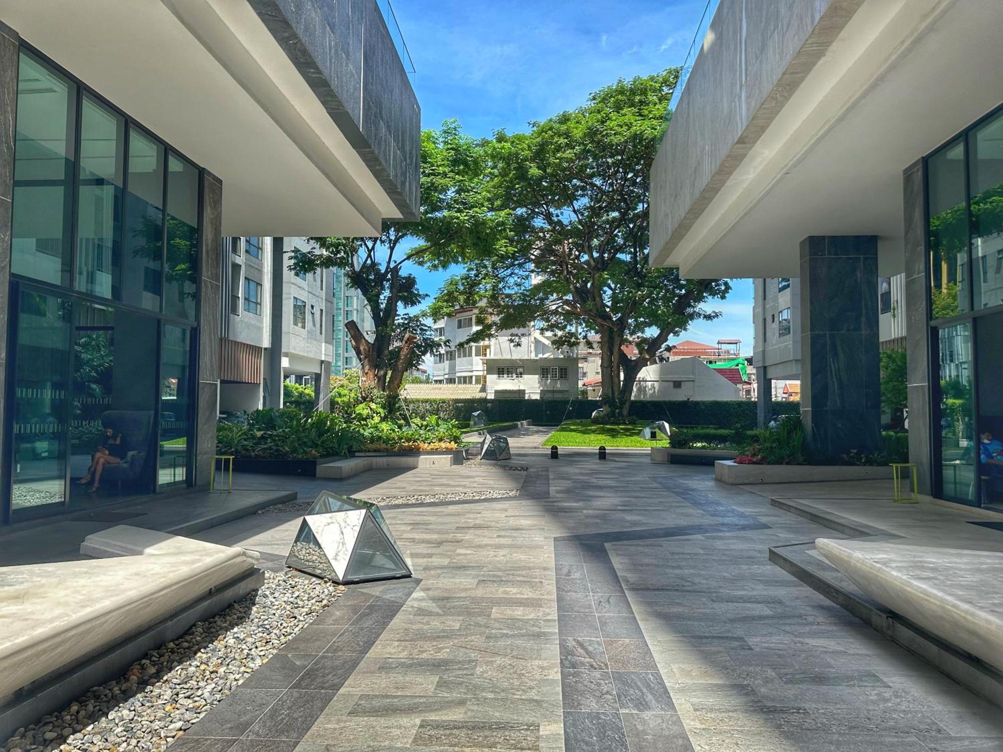 The Base Central Pattaya By Wwc ภายนอก รูปภาพ